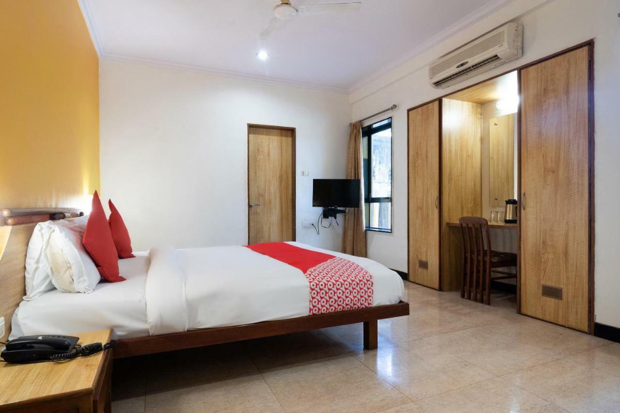 Oyo 44695 Hotel Mango Sawantwadi Exterior photo
